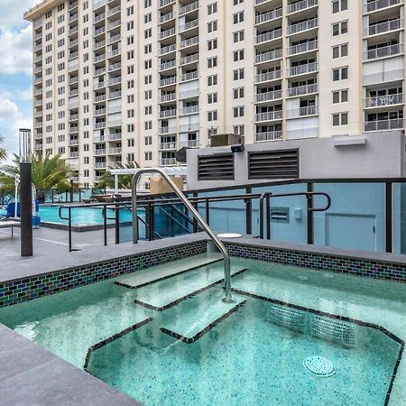 Cambria Hotel Fort Lauderdale Beach Экстерьер фото