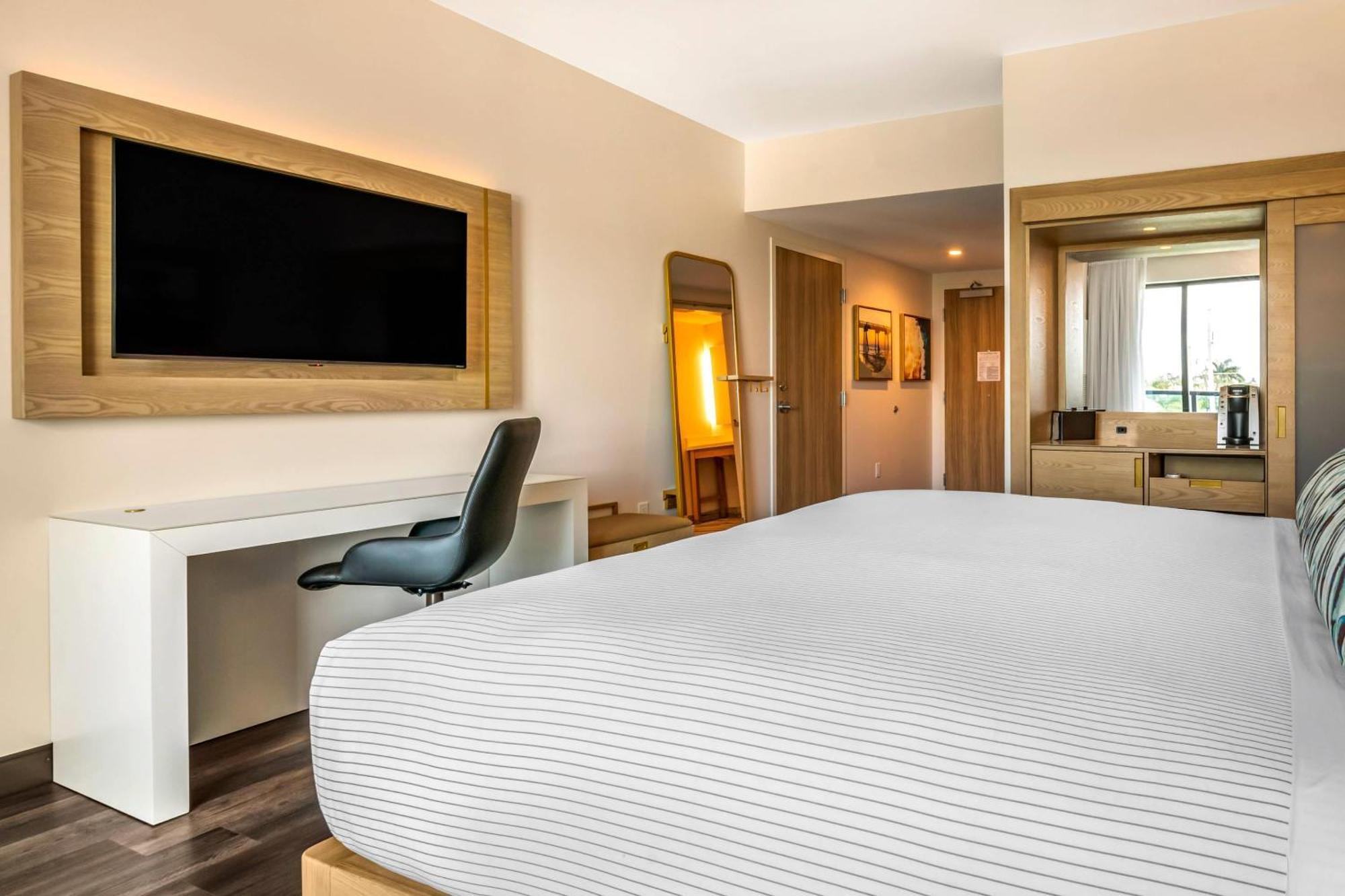 Cambria Hotel Fort Lauderdale Beach Экстерьер фото