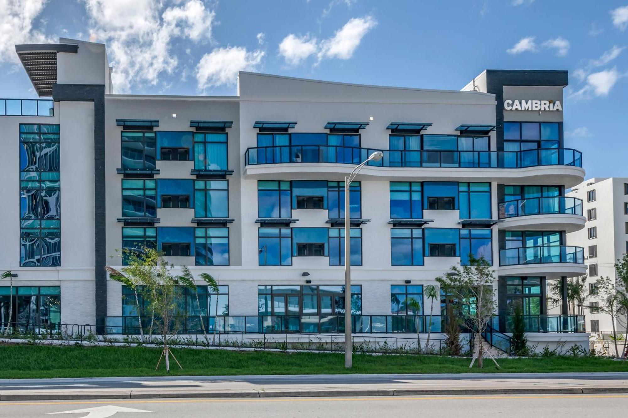 Cambria Hotel Fort Lauderdale Beach Экстерьер фото